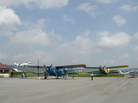 Zollflugplatz Pontarlier.