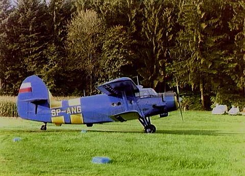 Die An-2 vor dem letzten Vereinsflug ab Speck-Fehraltorf.