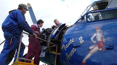 Am Freitag vor dem Rückflug in die Schweiz, wurde der Motor nochmals gründlich kontrolliert.